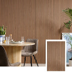 Panel de lamas acústicas de precisión AcoustiLine™ — Roble ahumado (2,7 m × 1,10 m)